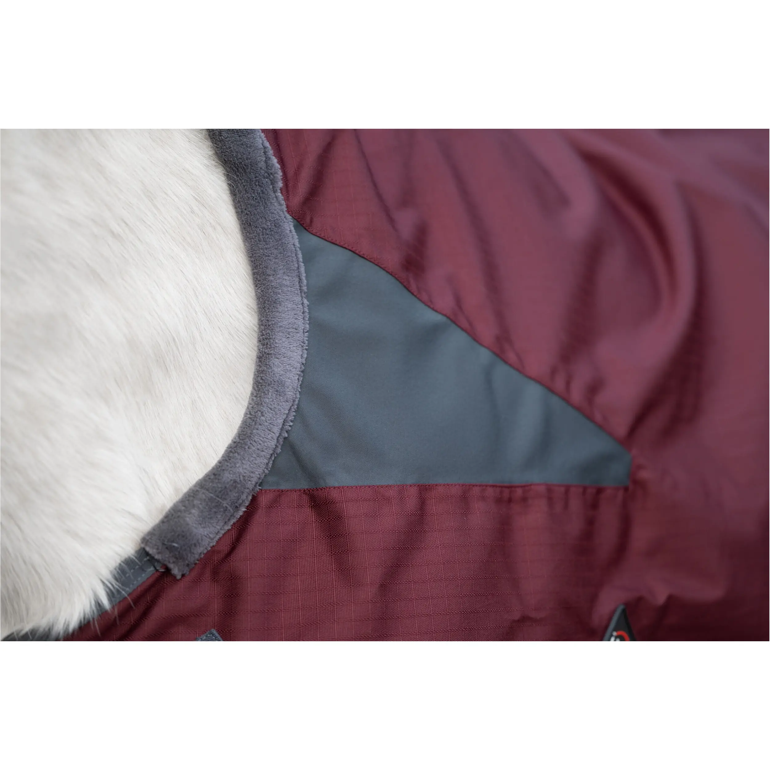 Weidedecke High Neck Polarfleece 600D YUKON dunkelrot/grau